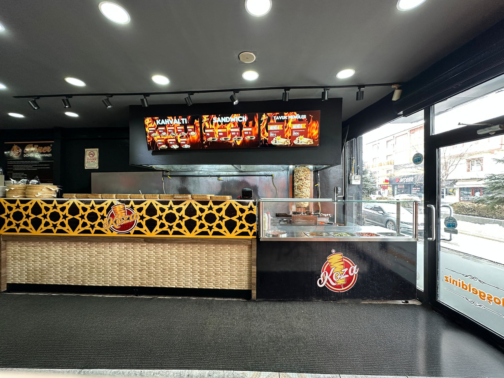 Döner Dükkanı Zinciri Menuboard Projesi