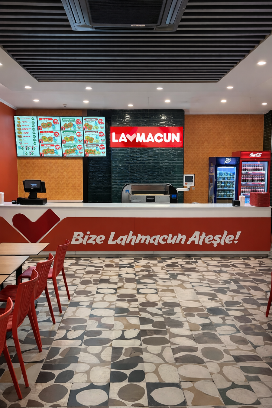 Geleneksel Lezzet Restoranı Menuboard Projesi